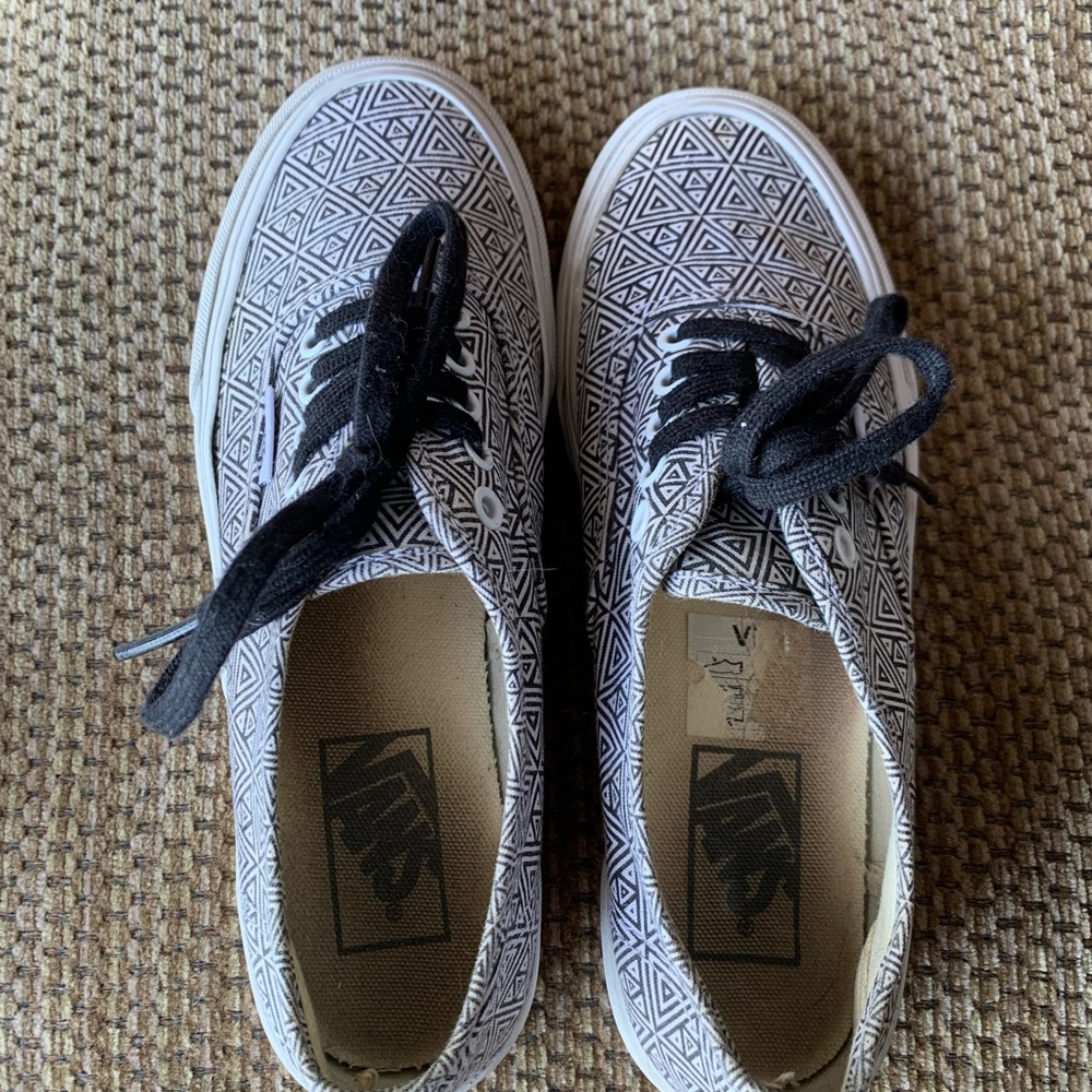 Vans geometric print lace ups.